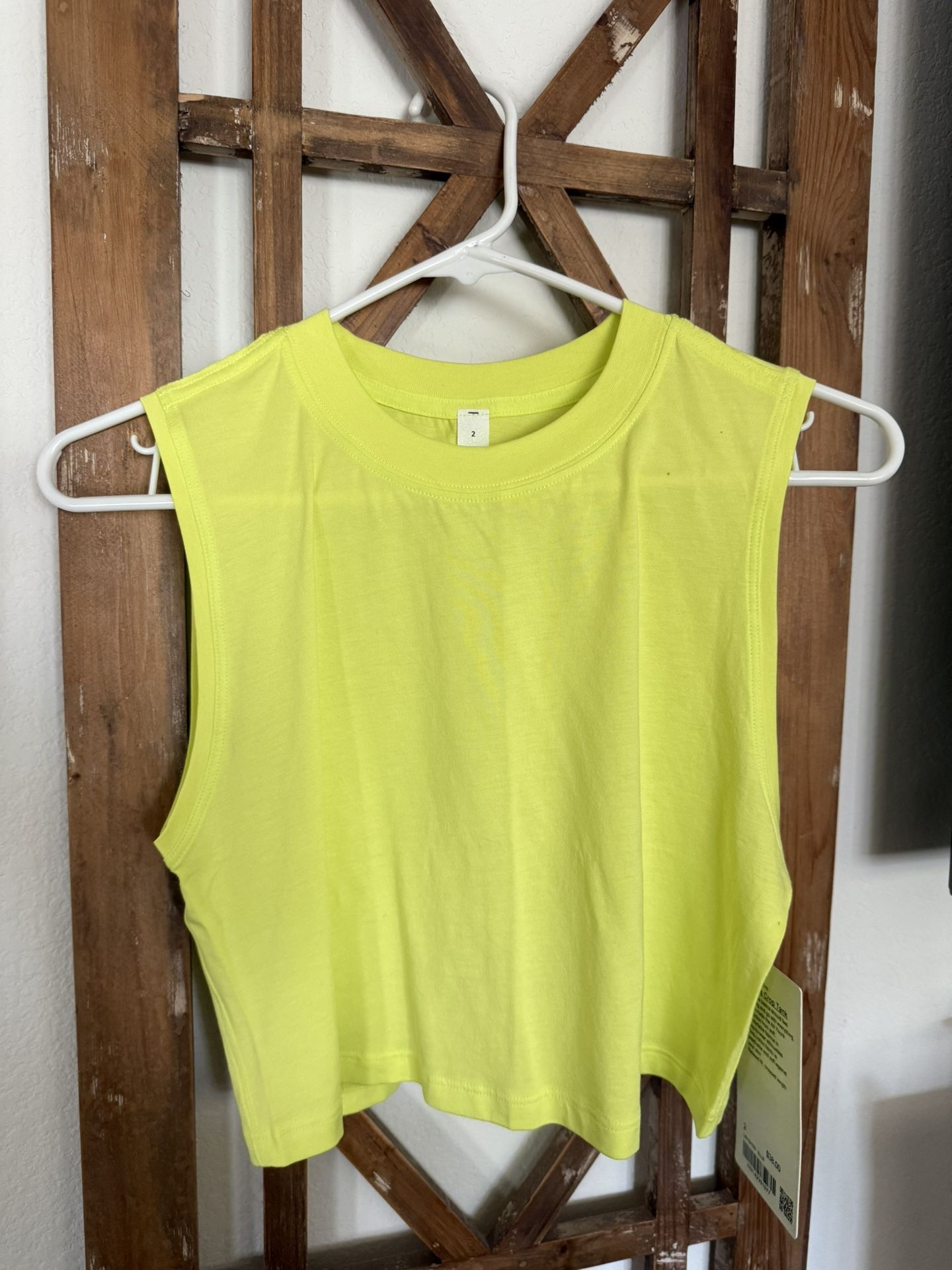 Lululemon All Yours Crop Tank NWT Size 2