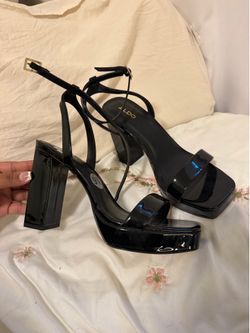 Black Aldo heels 9.5