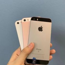 iPhone Se Unlocked With Warranty 😊