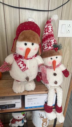 Christmas Snowman Plush Decorations Set of 2 firm price $25