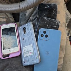 Twelve old phones for parts