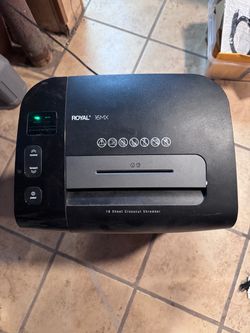 Royal 16MX 16-Sheet Crosscut Paper Shredder