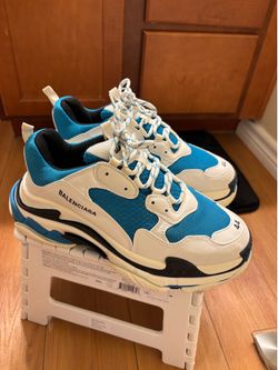 Balenciaga, size 44