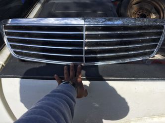 Brand New Mercedes Benz front Grill🔥🔥🔥