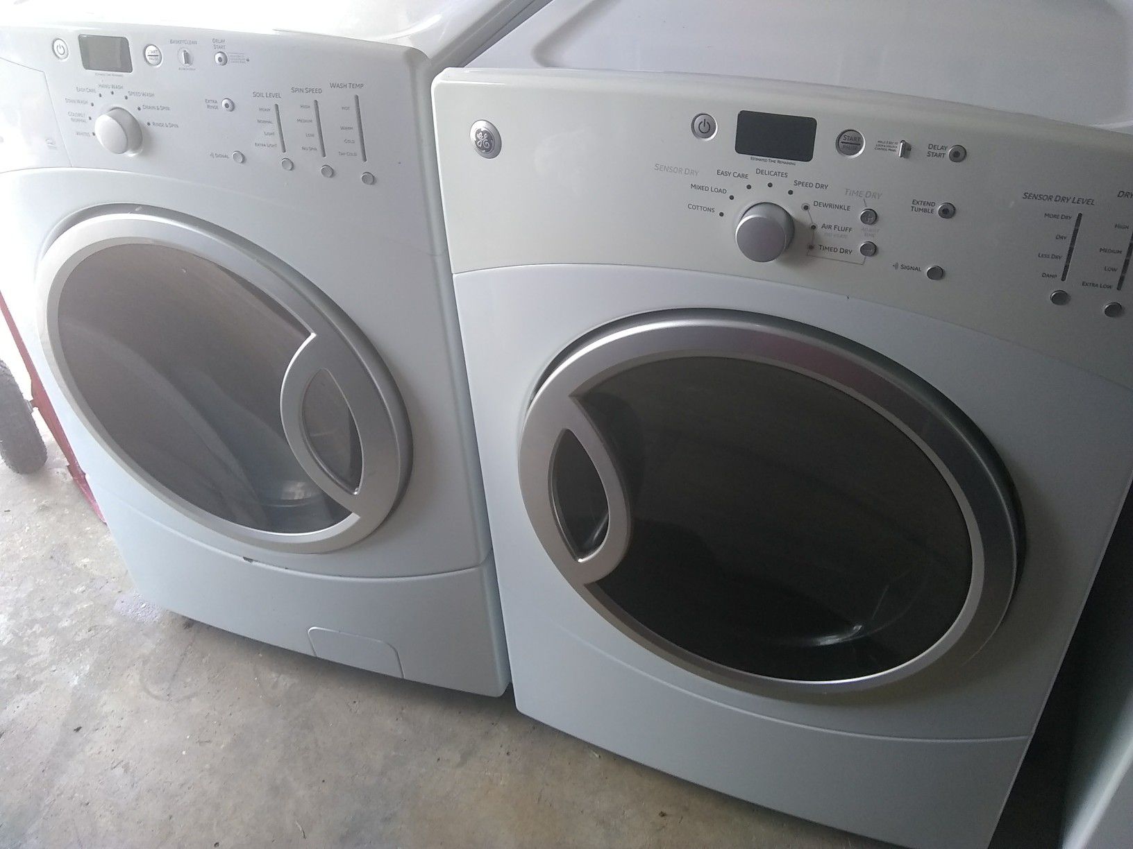 GE front load washer and dryer set