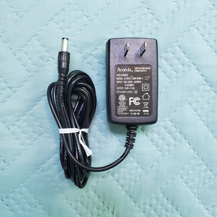 Genuine Ameda Breast Pump AC/DC DYS(contact info removed)30W-1 Power Supply 9V 1.3A. Ig