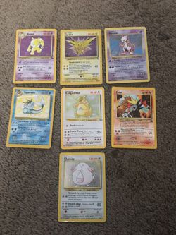 7 Pokémon Cards