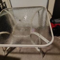 Outdoor Table With 4 Chairs 