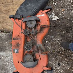 ((READ AD))((46" Husqvarna/craftsman Deck)) Riding Mower 