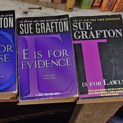Sue Grafton Books - $1.00/ea - Macki's Books n More