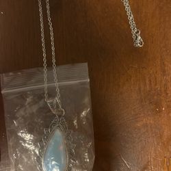 Moon stone necklace 