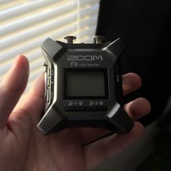 Zoom F3 Field Recorder (32-bit float)