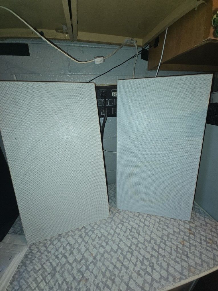 Klipsch THX-8000-L & QSC AD-S6T SPEAKERS