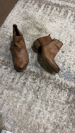 Brown Leather Ankle Boots with Block Heel