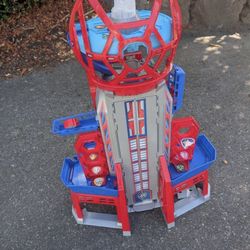 Paw Patrol Lookout Tower Trucks & Toys