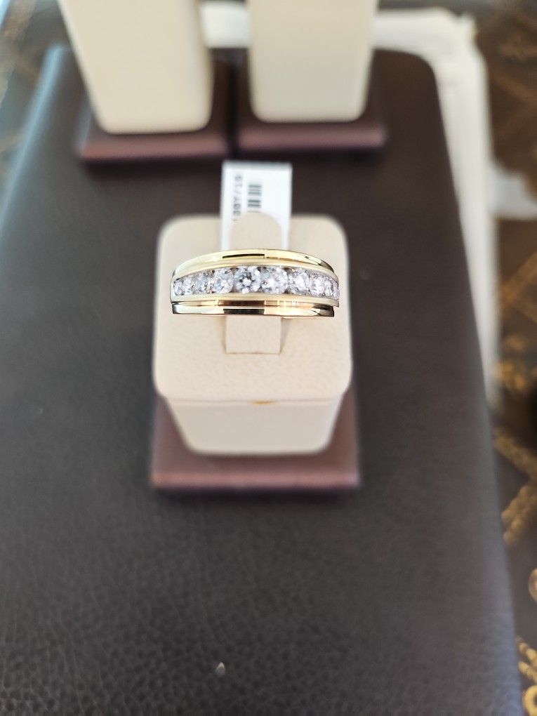 10K SOLID Gold Natural Diamond Men's Band 1 Ct Twt.