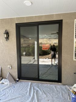 Sliding Door
