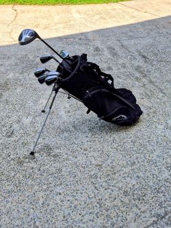 Mens Golf Clubs Right Swing