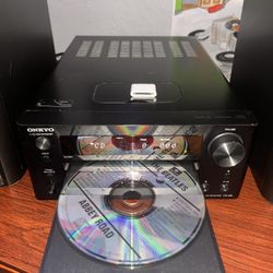 ONKYO Integrated Amp with CD player, With Remote + Lighting Adapter For iPhone 