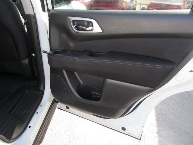 2017 Nissan Pathfinder