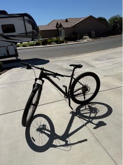 Schwinn Axum hardtail mountain bike 29 inch