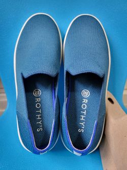 Rothys deep teal size 8.5 woman slip on sneakers