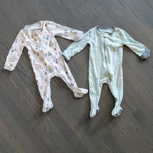 Cloud Island Baby Unisex Sleep n Play Footed Bodysuits, 2-Pack, 6-9 Months
