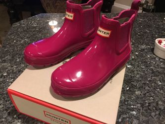 Brand New Hunter Chelsea Boots