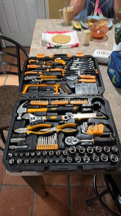 Deko Hand Tool set