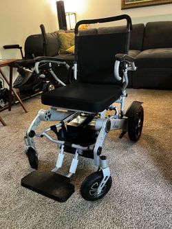 electric wheelchair