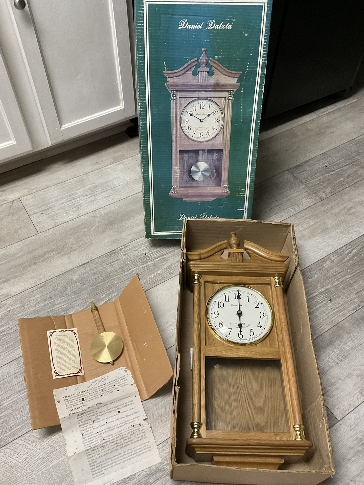 Vintage Daniel Dakota Wall Clock