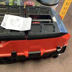 Milwaukee M18 FUEL PACKOUT 9 Gallon Dual-Battery Dust Extractor with VACLINK (Tool-Only) $600