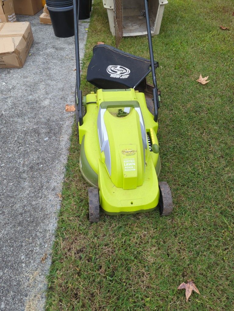 Sun Joe Electric Mower