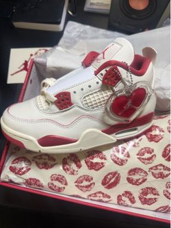 Air Jordan 4
