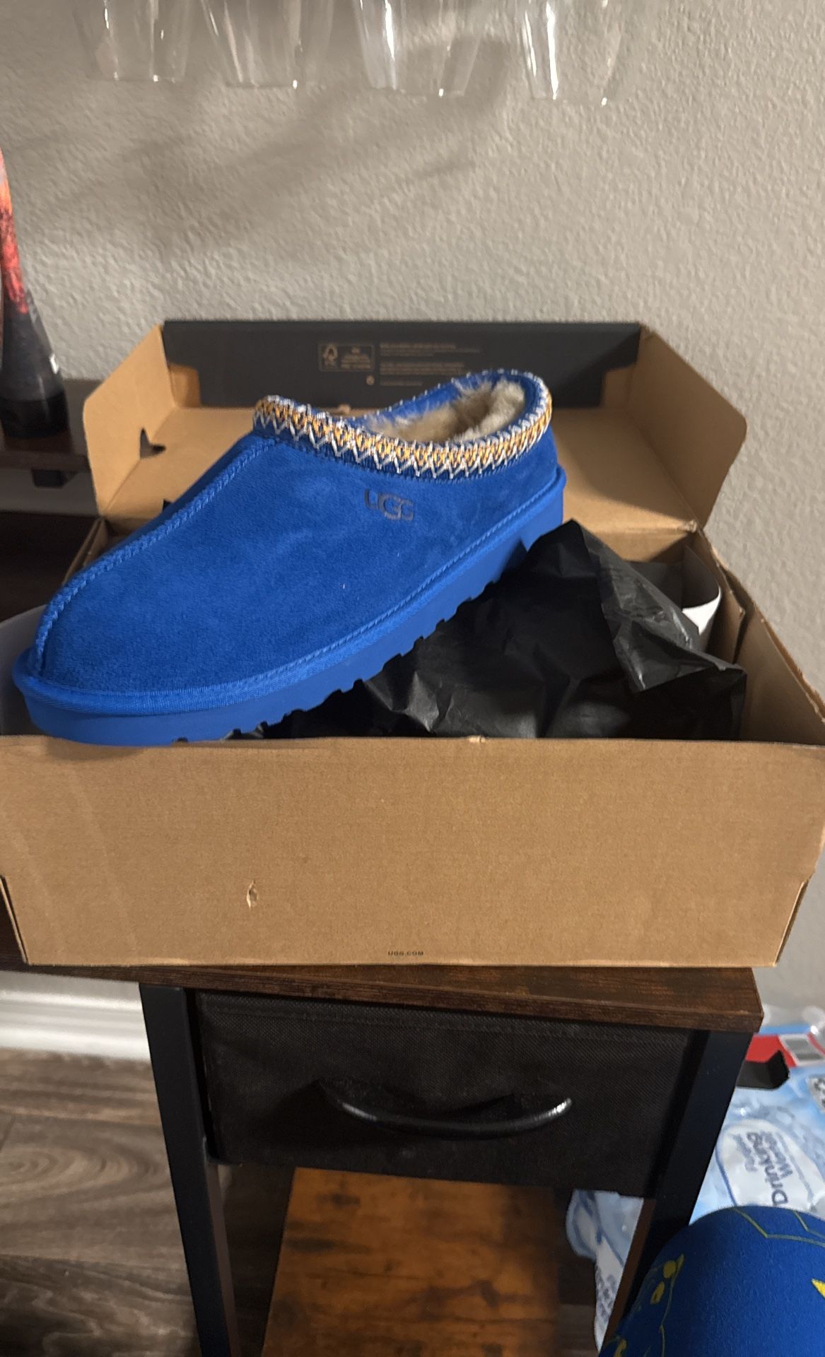 Men’s Size 11 UGGS