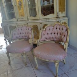 Antique Pair Of Italian Venetian Baroque Style Accent Chairs 