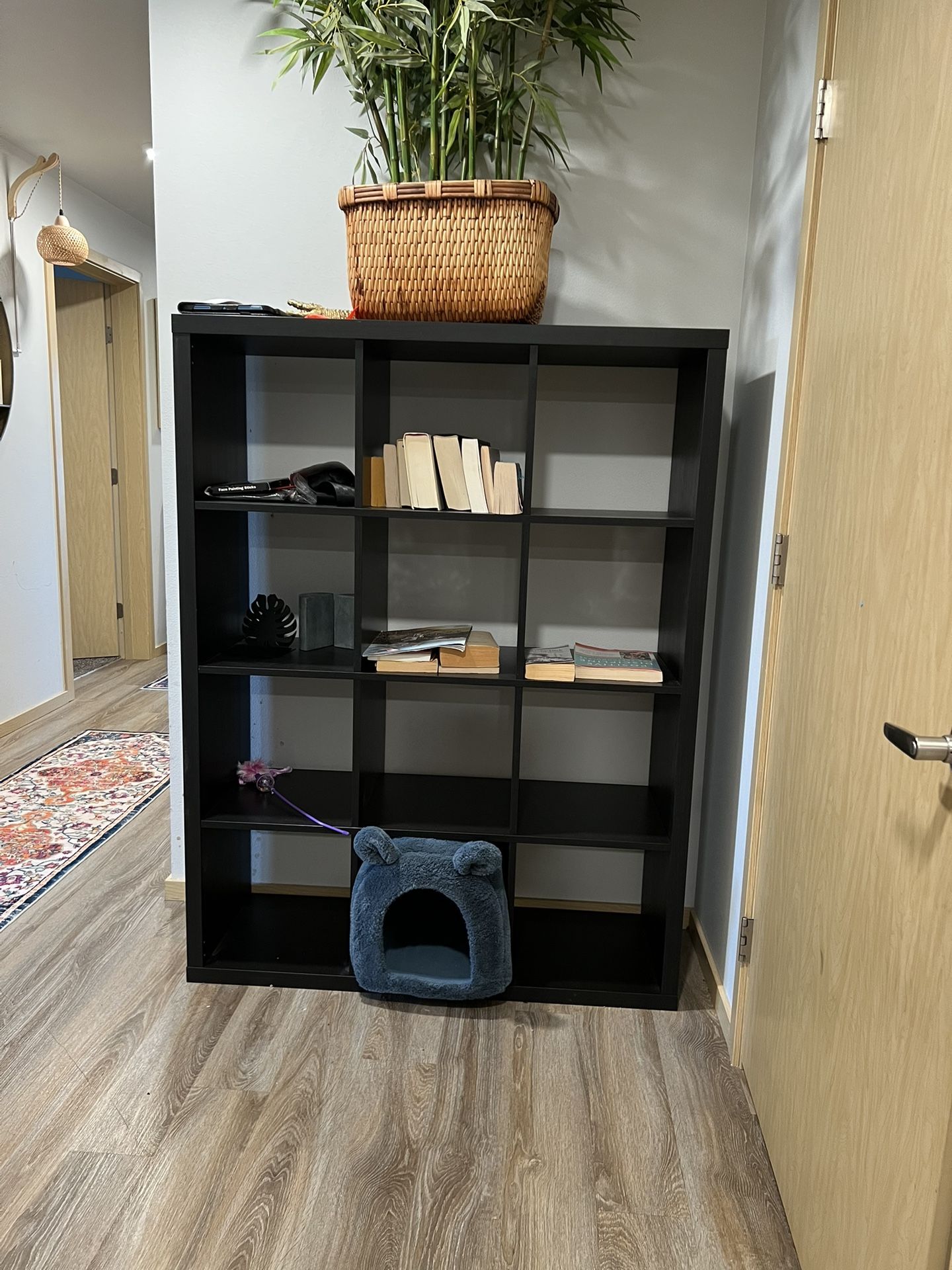 IKEA Bookshelf – 5ft x 4ft (Black)