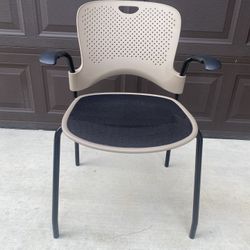 Herman Miller Caper Chair 