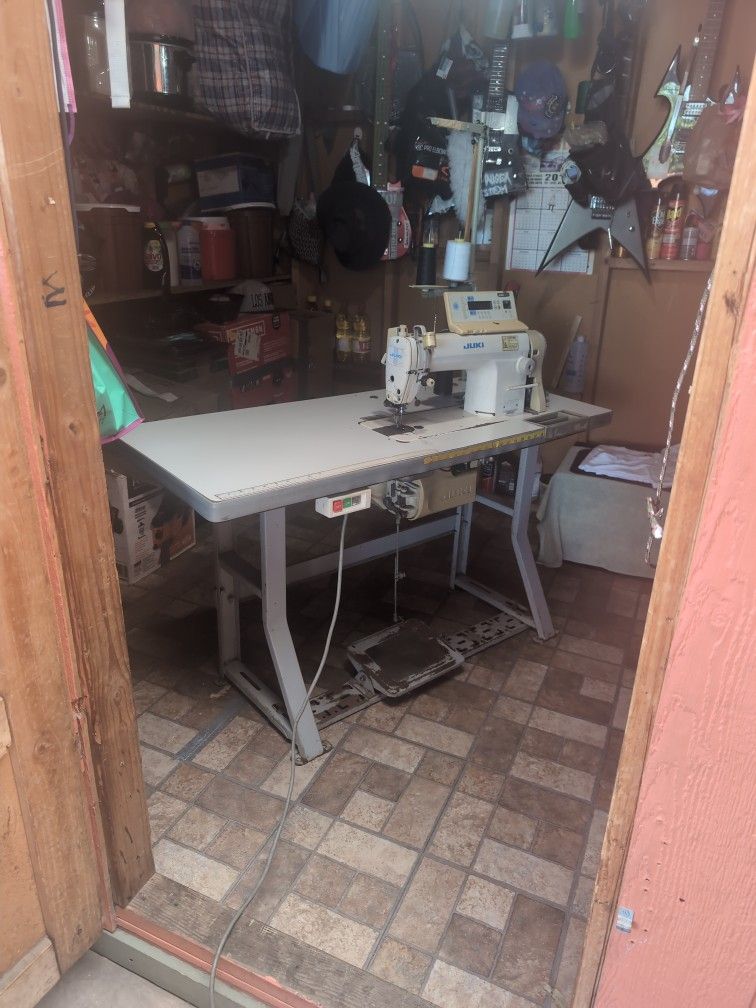 Juki Sewing Machine CP160