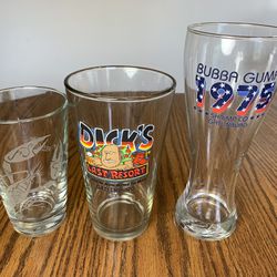 3 Beer Glasses Tumblers, Dick’s Last Resort, Bubba Gump, Red Lobster Gatlinburg, Tennessee