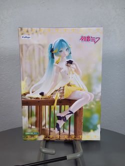 Fukuya Hatsune Miku Canary Bird Noodle Stopper Figure