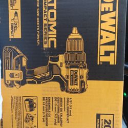 Dewalt Drill (Atomic Compact Series)