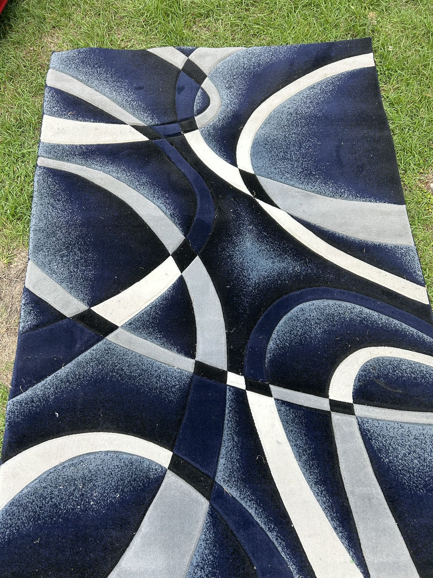 5x7 Blue Carpet