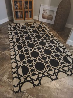 Area Rug 5x8