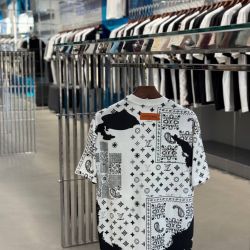 LV T Shirt 