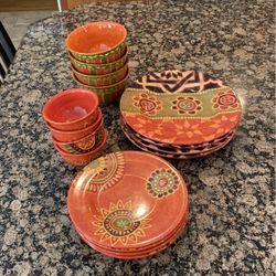 Tabletops Gallery Rio Dinnerware 16 Piece