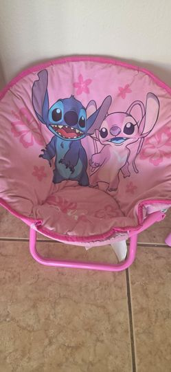 Lil girls stitch chairs