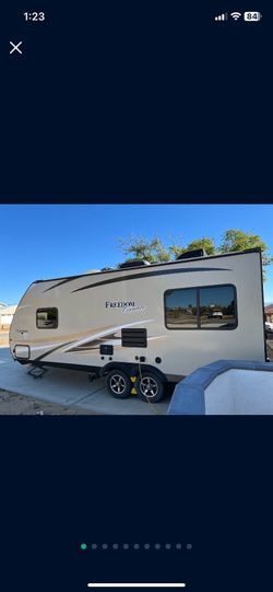 2018 freedom express lite 24ft