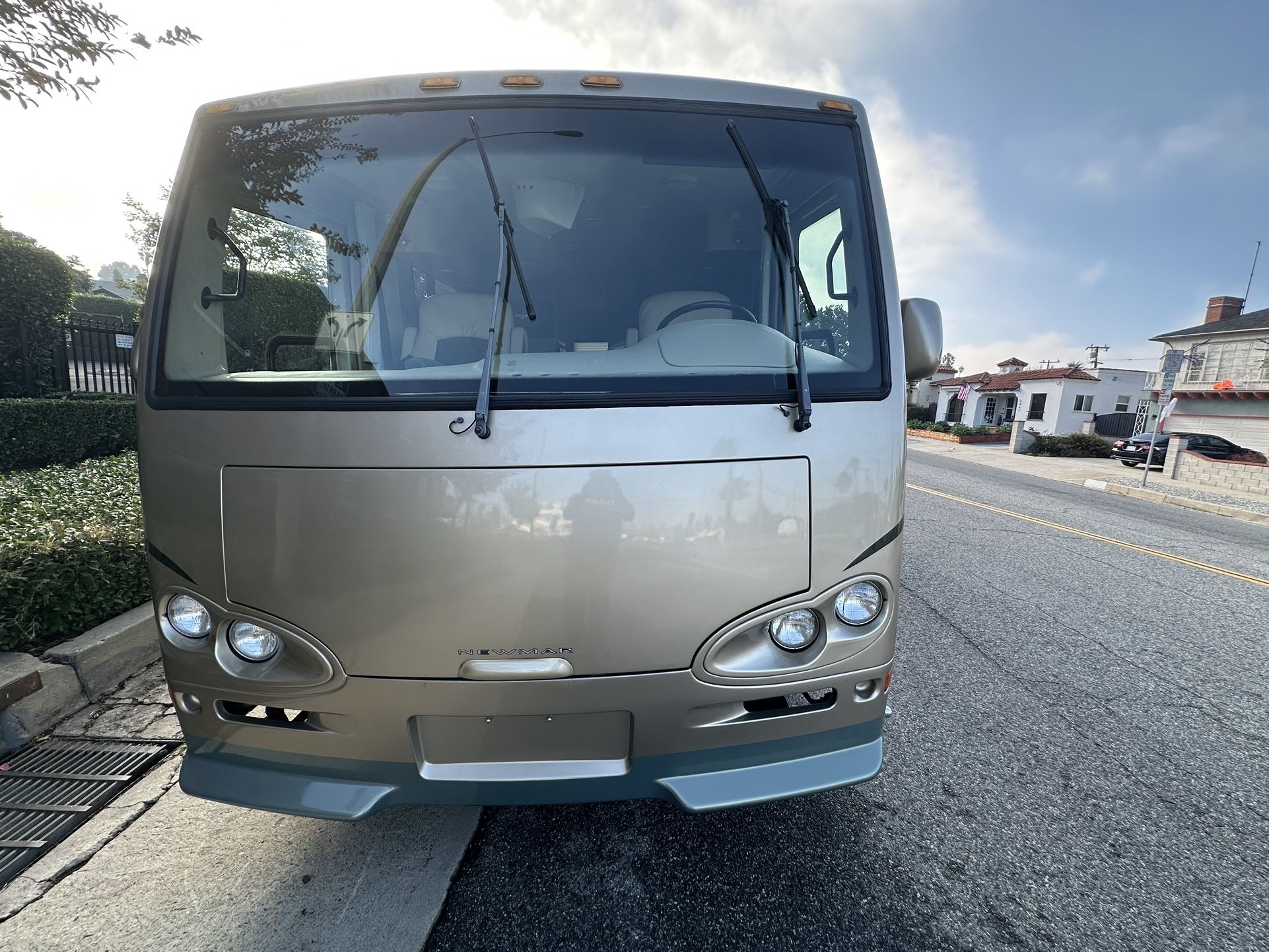 2002 Newmar New Aire