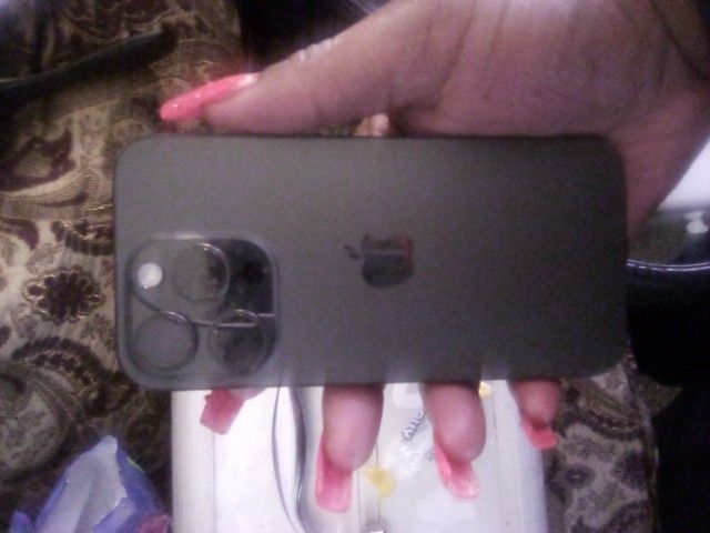 Iphone 15 For Sale 500